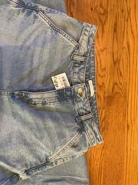 Chelsea & Violet Light Wash Boyfriend Jeans